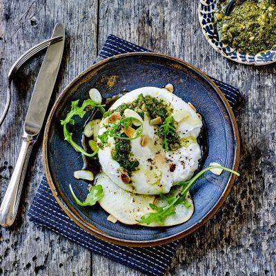 Chic Burrata, Genovese Pesto & Arugula